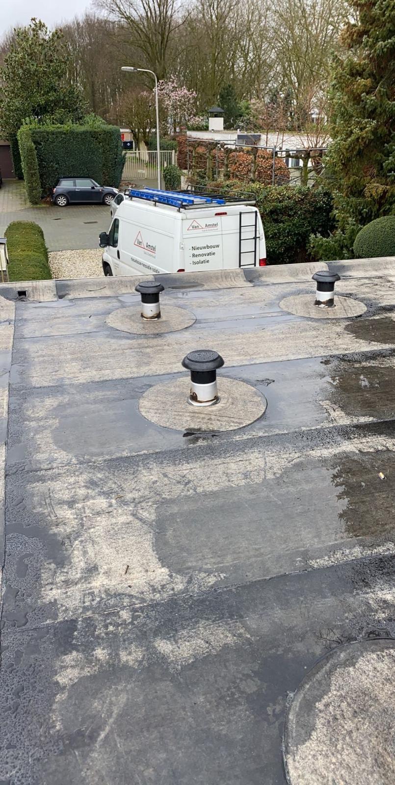 Detailwerk op plat dak